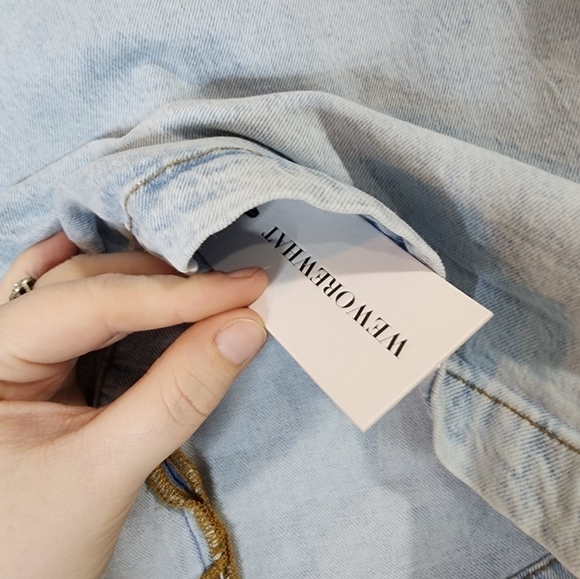 NEW WeWoreWhat Cut Out Light Wash Denim Women S Indigo Comfort Mini Preppy Skirt - Picture 13 of 14